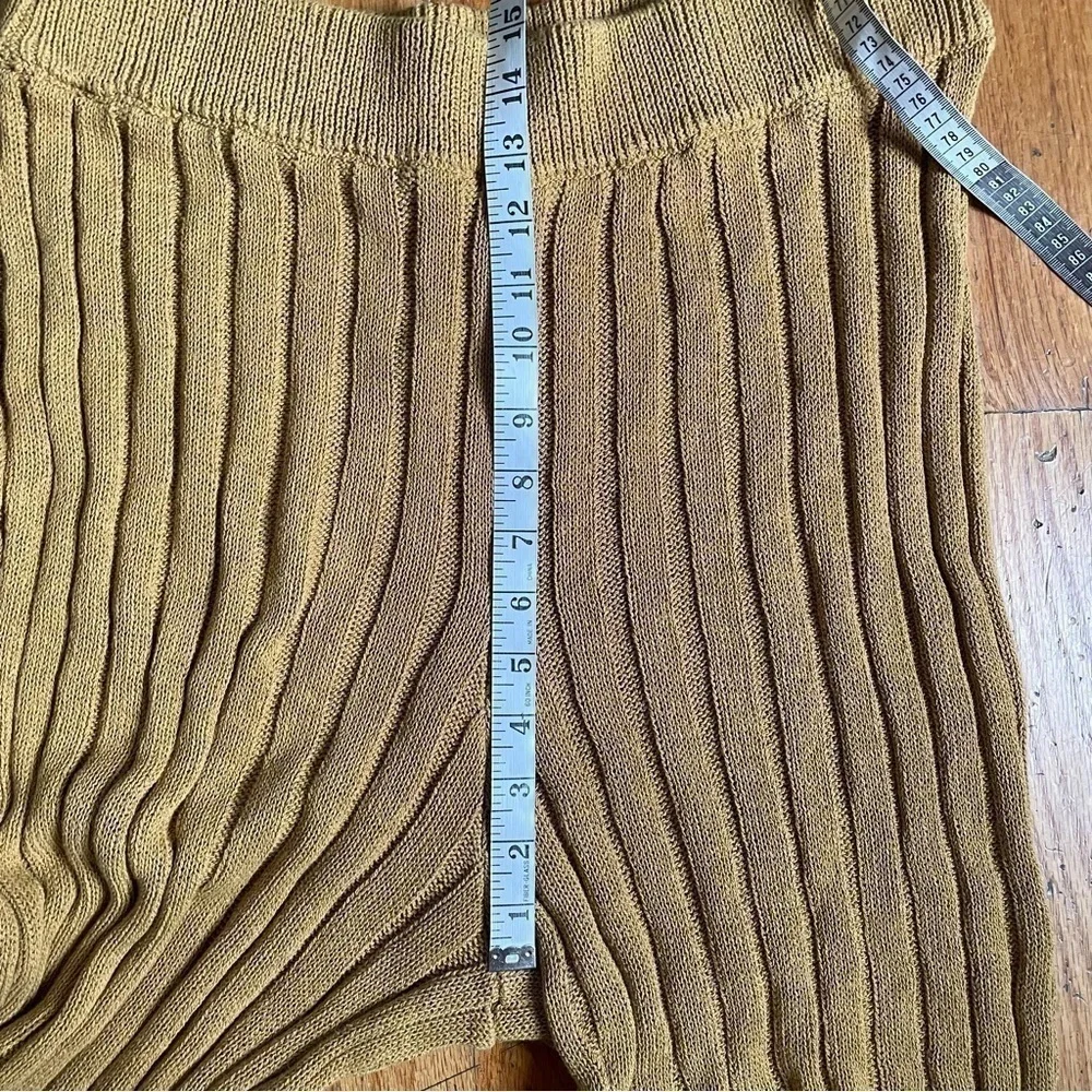 Free People Knit Flare Crops Size Large